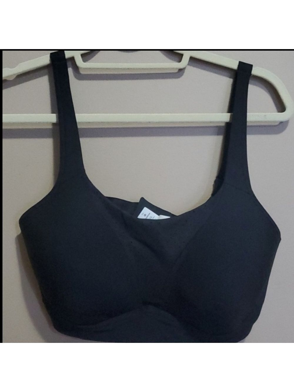 Lululemon sport bra.